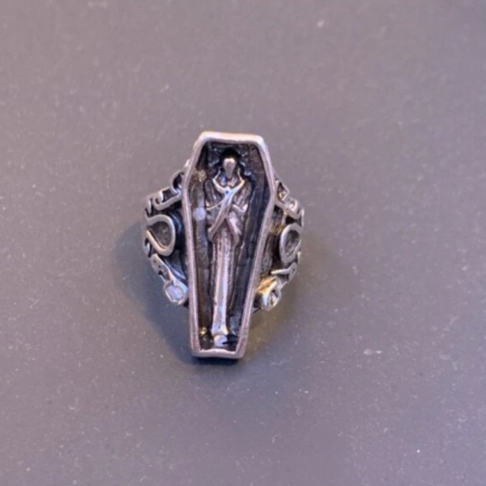Vampire Coffin Silver Ring - Adjustable - Picture 2 of 16
